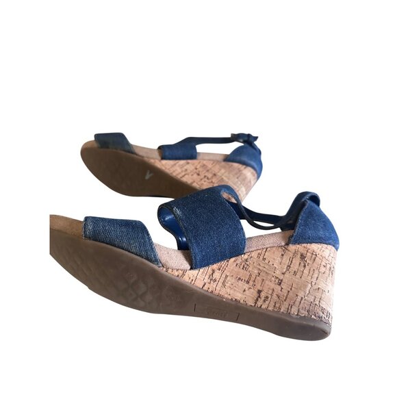 Jones New York blue denim buckle wedge Bailey sandals size 8M - Picture 6 of 7
